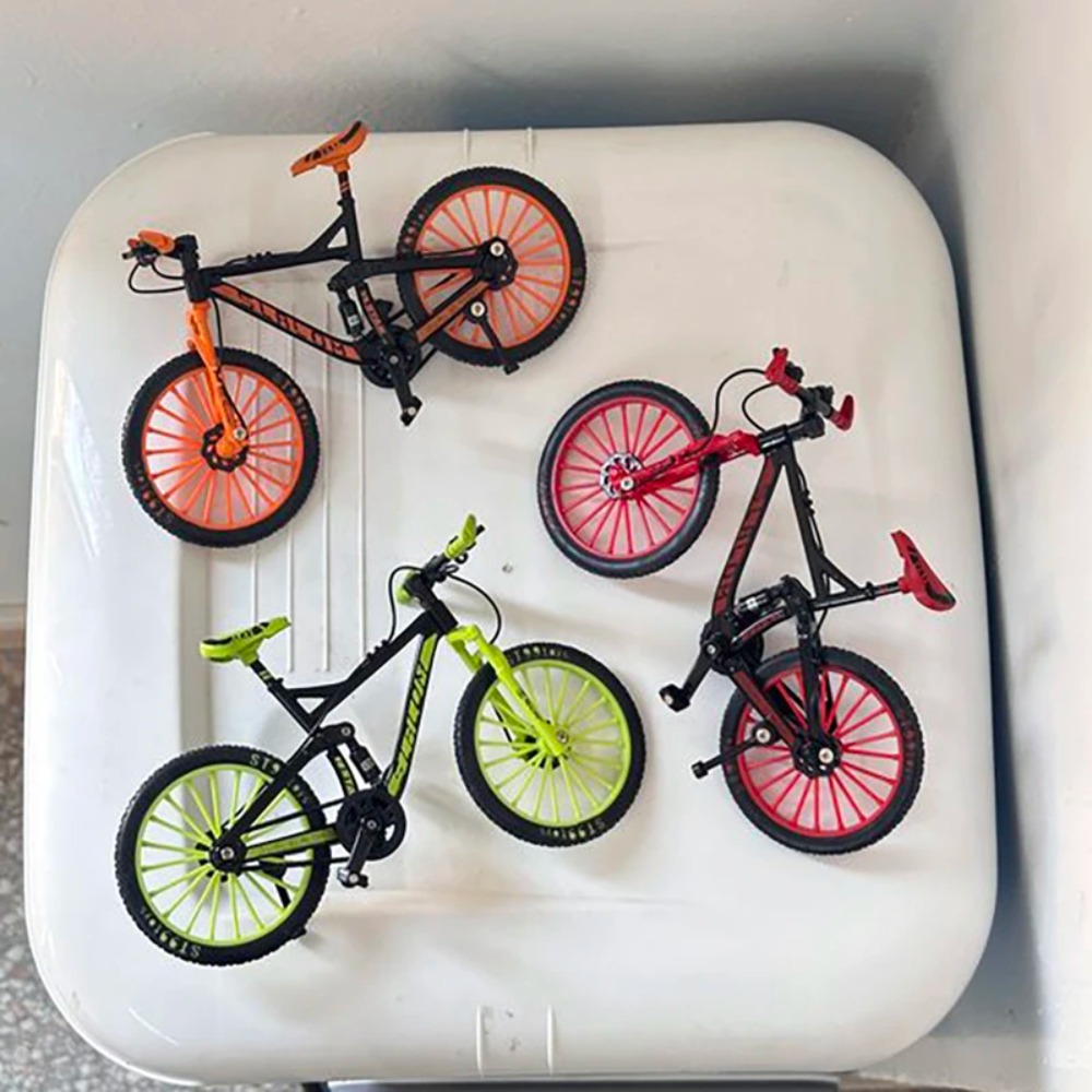 Mini modelo fundido de bicicle - Mountain Biking Events avaliação e preço